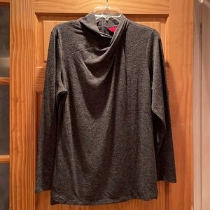 Woman’s Gorgeous G.I.L.I Gray Soft Drapey Pullover Sweater. Size 18W